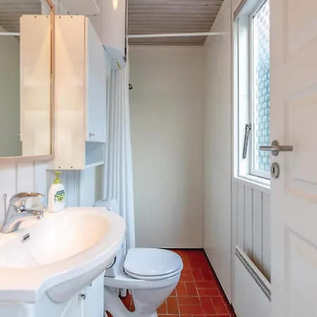Cozy Home In Asperup With House A Panoramic View