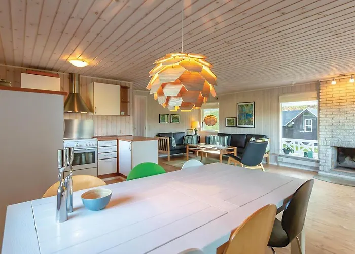 Casa vacanze Three-bedroom In *